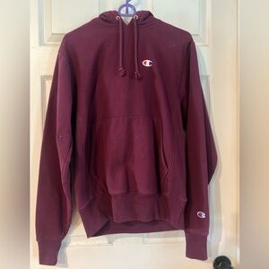 Champion unisex maroon hoodie size small